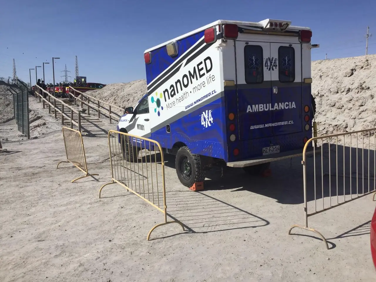 Ambulancia 4x4 de nanoMED en faena